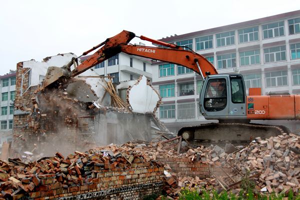 违背修建撤除施工 违背修建撤除施工